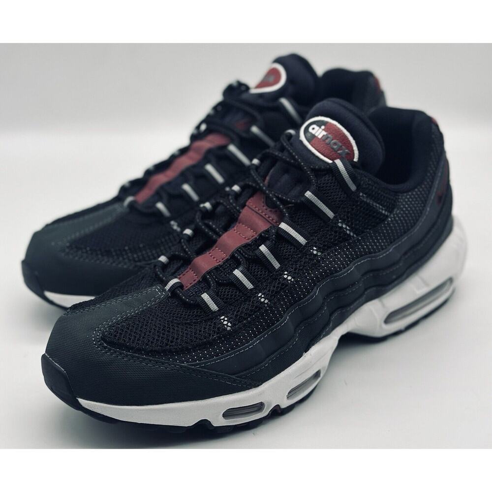NEW Nike Air Max 95 Essential Black Red DQ3982-001 Men’s Size Multi
